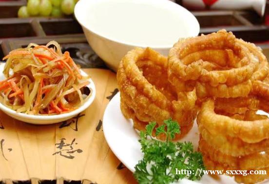 想吃不踩雷的京味 老北京二荤铺的酱牛肉配卤煮 闭眼冲 想吃不踩雷的京味 老北京二荤铺的酱牛肉配卤煮 闭眼冲