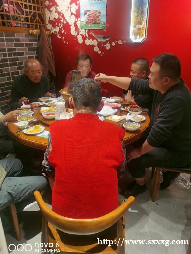 京城烟火不糊弄!老北京二荤铺宝藏小馆现炒 拒绝预制超正宗 京城烟火不糊弄!老北京二荤铺宝藏小馆现炒 拒绝预制超正宗